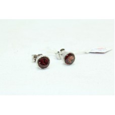 925 Sterling Silver women's Studs Earring natural red garnet stones